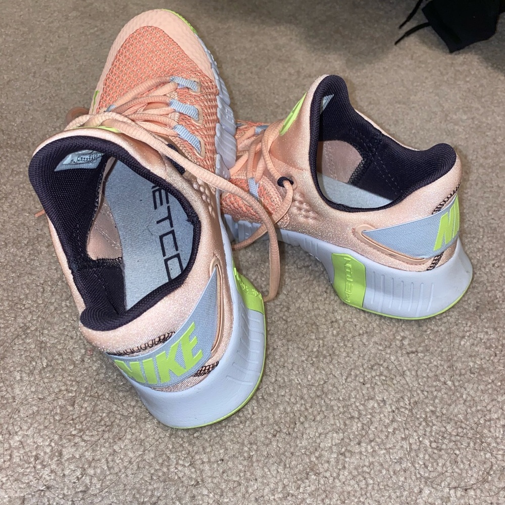 Nike metcons